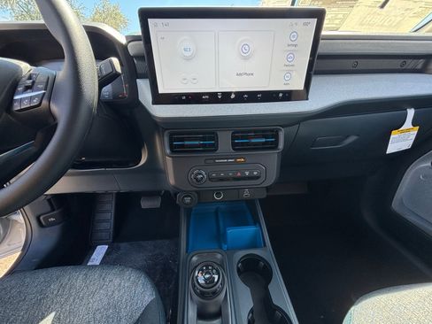 New 2026 Ford Maverick XLT image 20