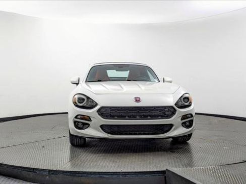 Used 2018 FIAT 124 Spider Lusso image 31
