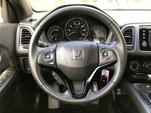 Used 2020 Honda HR-V Sport image 18