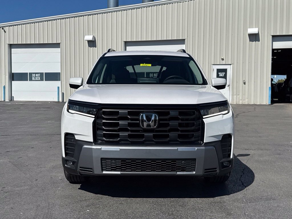 Certified 2026 Honda Pilot EX-L image 2