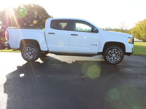 Used 2021 GMC Canyon AT4 w/ Trailering Package AWD/4WD image 2
