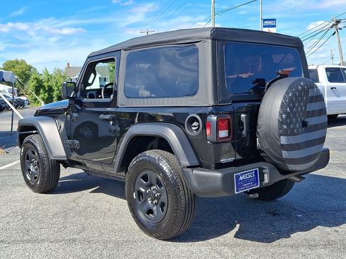 Certified 2025 Jeep Wrangler Sport image 4