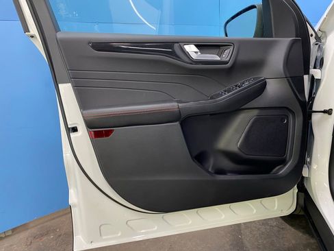 New 2026 Ford Escape ST-Line w/ Cold Weather Package image 27