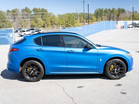 Used 2021 Alfa Romeo Stelvio Ti w/ Nero Edizione image 11