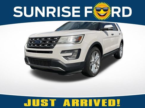 Used 2017 Ford Explorer Limited w/ Equipment Group 301A image 1