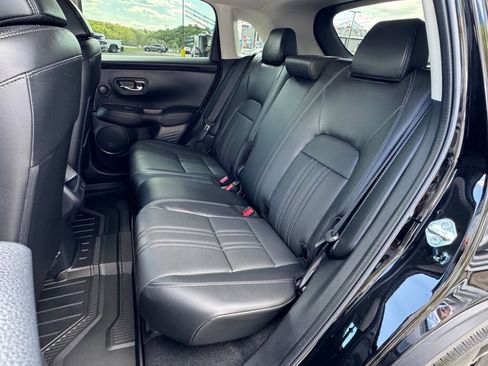Used 2024 Honda HR-V EX-L image 16