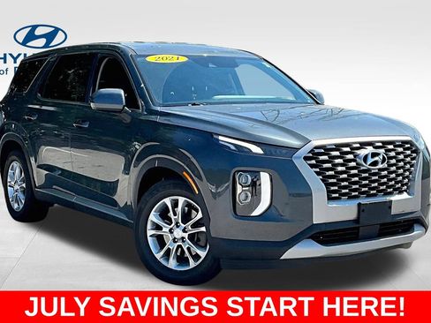 Used 2021 Hyundai Palisade SE FWD image 2