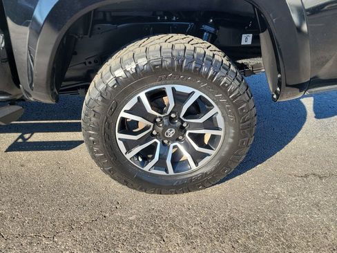 Used 2023 Toyota Tacoma SR5 image 5