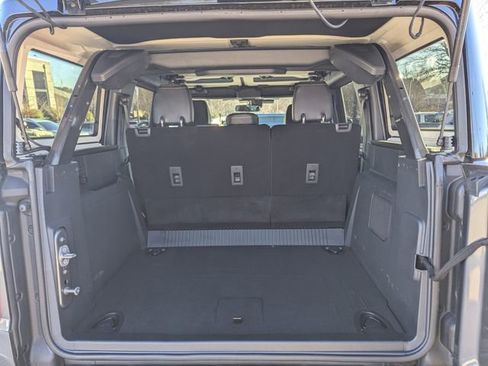 Certified 2025 Ford Bronco Badlands image 9