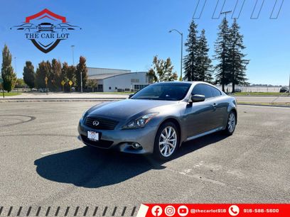 Used 2014 INFINITI Q60 Journey w/ Premium Package