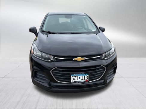 Used 2020 Chevrolet Trax LS w/ Tint and Cruise Package FWD image 2