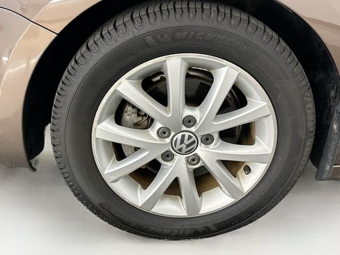 Used 2014 Volkswagen Jetta SE FWD image 11