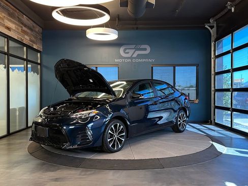 Used 2018 Toyota Corolla SE FWD image 24