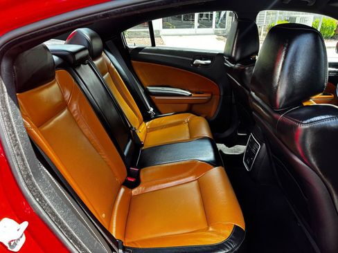 Used 2022 Dodge Charger SXT w/ Plus Group RWD image 23