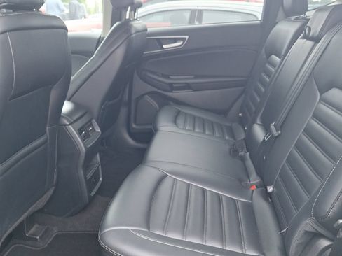 Used 2024 Ford Edge SEL AWD/4WD image 15