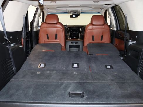 Used 2020 Cadillac Escalade Luxury image 74