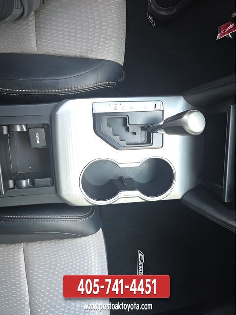 Used 2012 Toyota Camry SE FWD image 16
