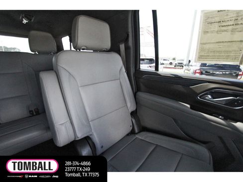 Used 2023 GMC Yukon XL SLT RWD image 12