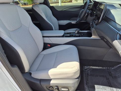 Used 2025 Lexus RX 350 Premium Plus AWD/4WD image 23