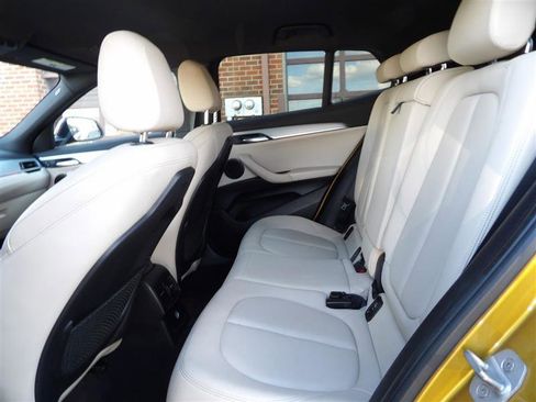 Used 2018 BMW X2 xDrive28i w/ Convenience Package image 12