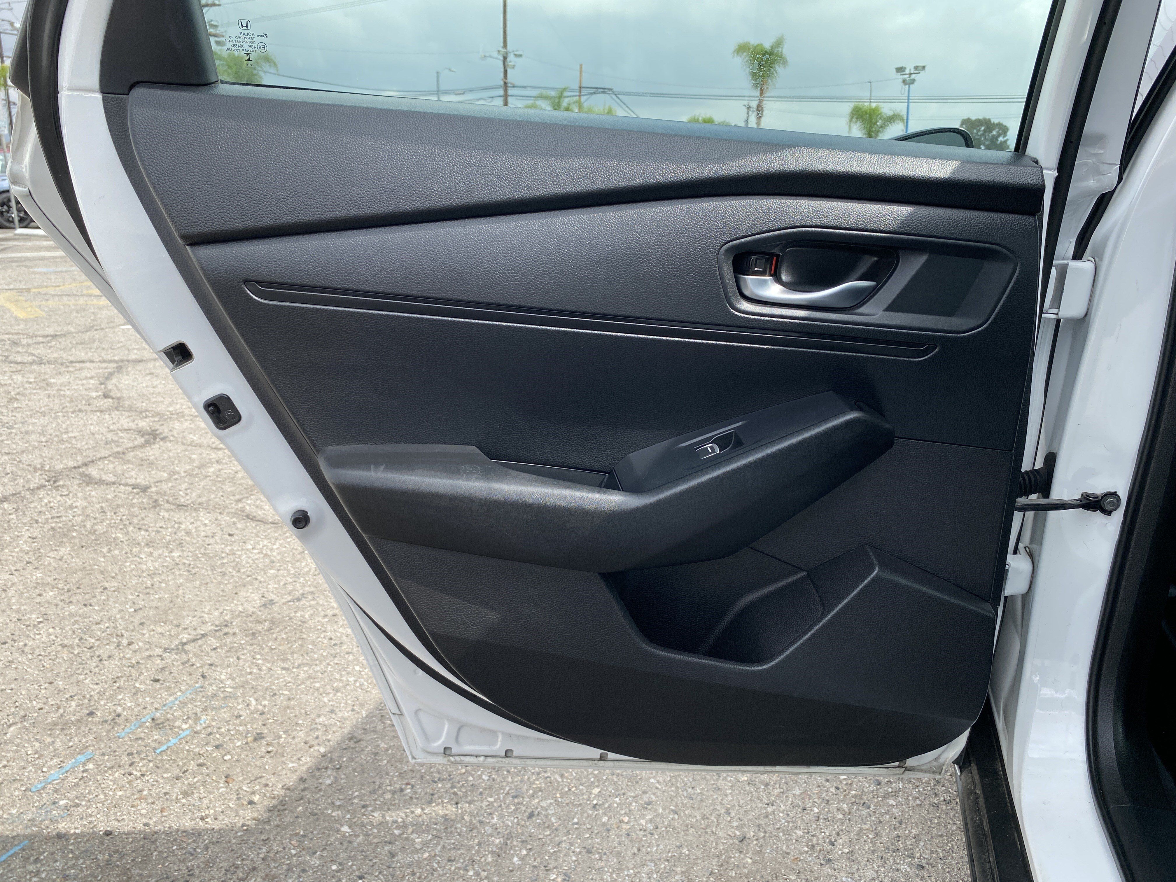 Used 2025 Honda Accord SE image 18
