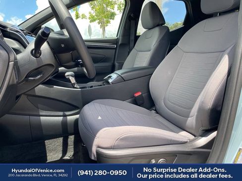 Certified 2024 Hyundai Santa Cruz SEL w/ Activity Package AWD/4WD image 2