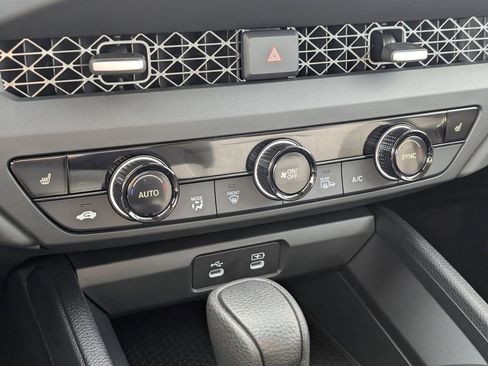 New 2025 Honda Accord SE image 17