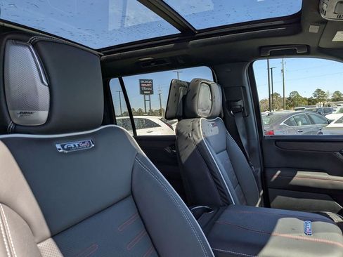 Certified 2025 GMC Yukon XL AT4 Ultimate w/ LPO, Floor Liner Package AWD/4WD image 33