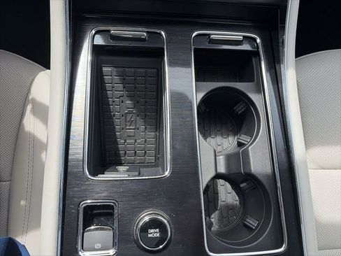 Used 2025 Lincoln Aviator 2WD w/ Equipment Group 101A image 22