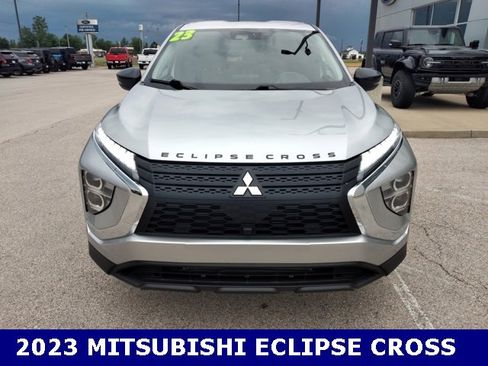 Used 2023 Mitsubishi Eclipse Cross LE image 4