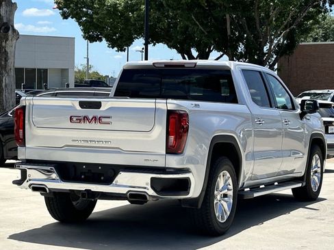 Used 2020 GMC Sierra 1500 SLT AWD/4WD image 4
