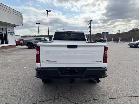 New 2026 Chevrolet Silverado 2500 Custom image 8