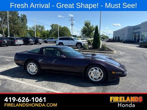 Used 1994 Chevrolet Corvette Coupe RWD image 5