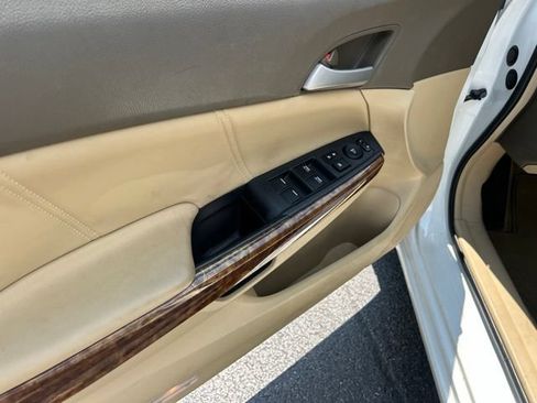 Used 2008 Honda Accord EX-L image 8