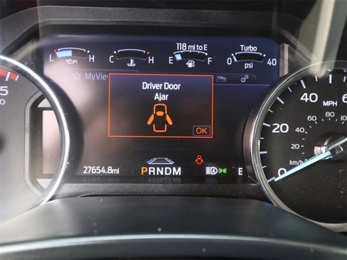 Certified 2020 Ford F250 Lariat w/ Lariat Ultimate Package image 19