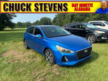 Used 2018 Hyundai Elantra GT w/ Tech Package 03