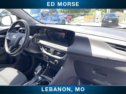 Certified 2025 Buick Encore GX Preferred AWD/4WD image 26