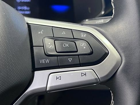 Certified 2024 Volkswagen Taos S FWD image 21
