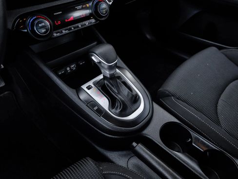Used 2019 Kia Forte LXS FWD image 27