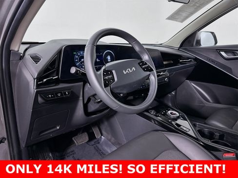Used 2024 Kia Niro Wind image 12