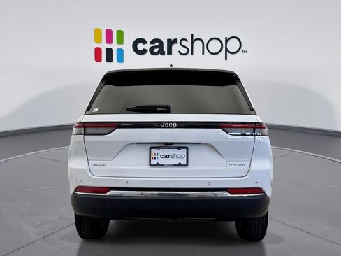 Used 2023 Jeep Grand Cherokee Laredo w/ Luxury Tech Group I image 4