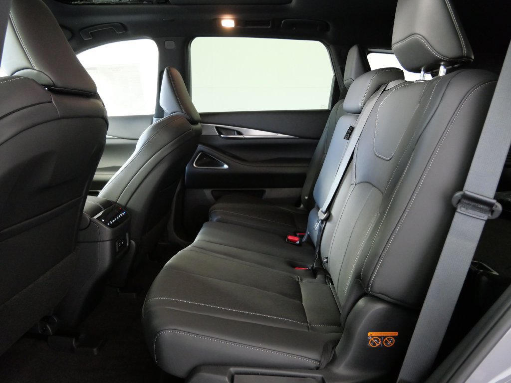 New 2027 INFINITI QX60 Sport w/ Dark Cargo Package AWD/4WD image 15