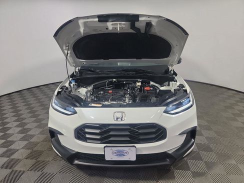 Certified 2025 Honda HR-V Sport image 14