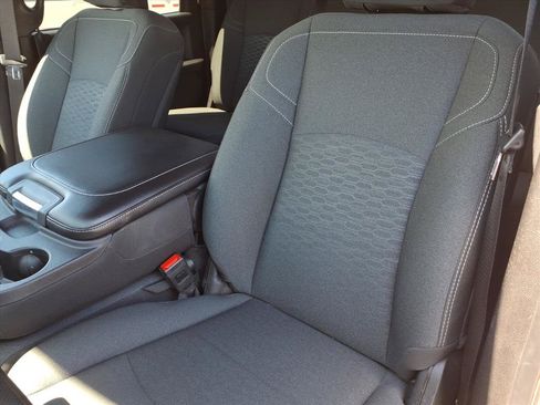 New 2025 RAM 2500 Tradesman AWD/4WD image 15