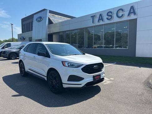 Used 2023 Ford Edge SE w/ Black Appearance Package AWD/4WD image 1