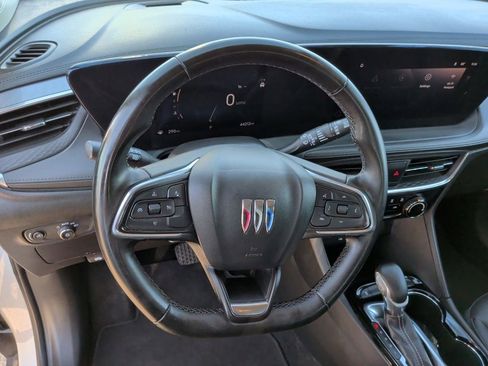 Used 2024 Buick Encore GX Sport Touring image 16