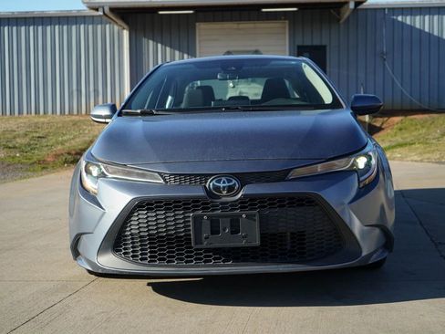 Used 2021 Toyota Corolla LE image 10