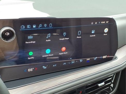 Used 2026 Chevrolet Tahoe Z71 w/ Comfort Package image 32