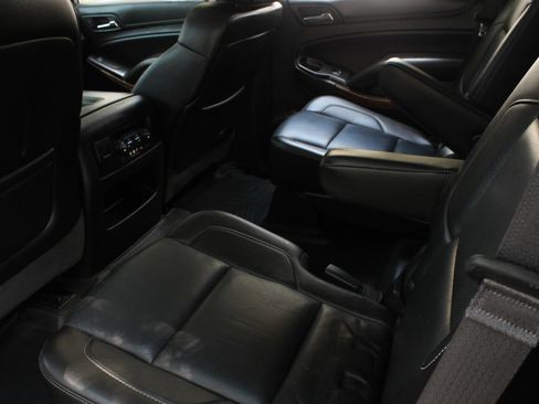 Used 2016 Chevrolet Tahoe LTZ AWD/4WD image 21