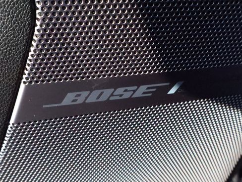 Certified 2024 GMC Yukon Denali Ultimate image 19